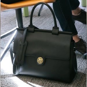 Jemma NYC Emma 37 Bag Black (NWT)